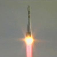 28 December 2005<br/>
Lift off of Soyuz carrying GIOVE-A<br/>
<br/>
Credits: ESA
